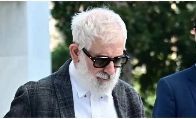 Petros Filippidis：他的律师说，'他靠800欧元生活，但很有尊严'