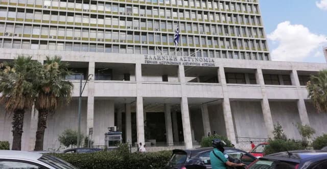 囚犯在雅典警察总部被发现自缢身亡