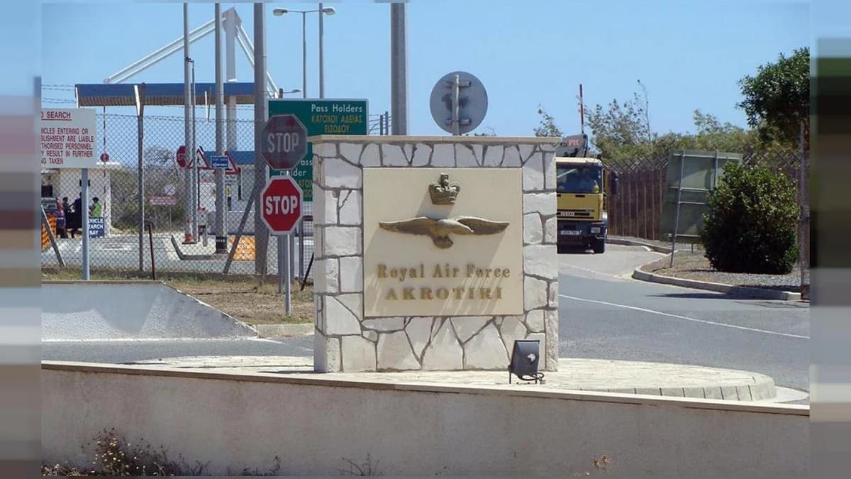 Ожидаются громкие взрывы на британских базах на Кипре