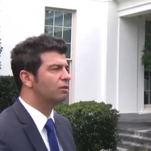 Τούρκος δημοσιογράφος απολύθηκε μετά από σχόλιο για τη συνάντηση Τραμπ-Ερντογάν