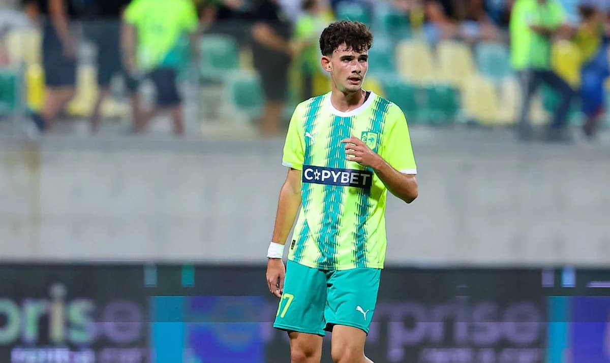 AEK's David Gerasimou Debuts Before Turning 16