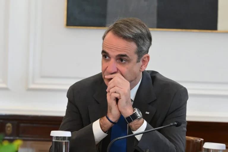 Mitsotakis celebra la declaración de Hamás, silencio sobre 27 griegos secuestrados