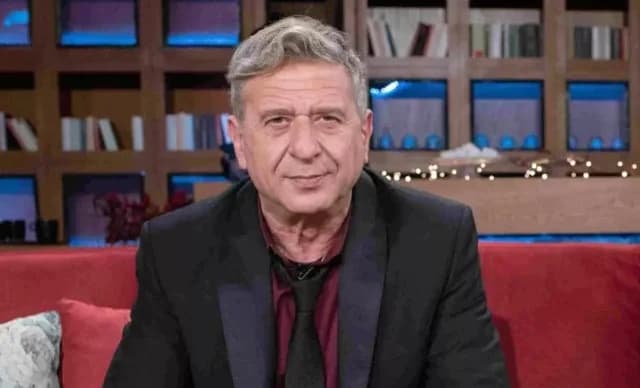 Kostas Koklas: "Ich mag es zu flirten und Zeit mit Mädchen zu verbringen"