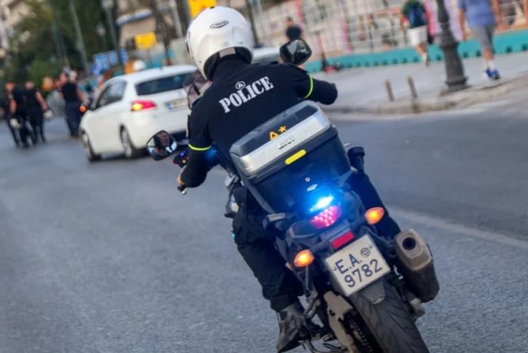 Lamia: Pelea entre menores por disputas en línea