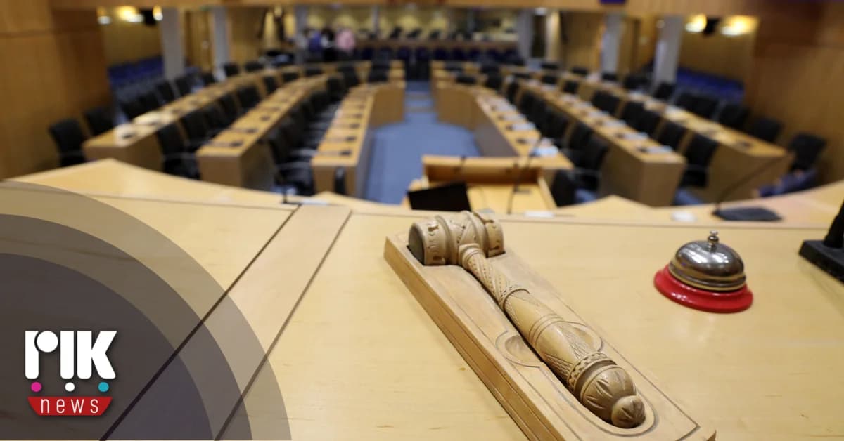 Heftige Debatte im Parlament über Demonstrationen
