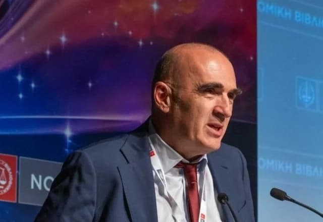 Andreas Koutsolambros: Candidato a la presidencia del Colegio de Abogados de Atenas