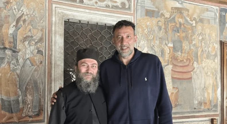 Vlade Divac Visits Mount Athos for Charity