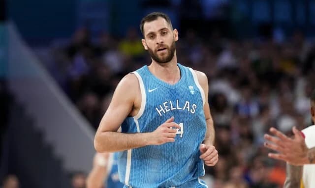 Kutluay: "Papagiannis is like tissue paper, doesn't rebound"