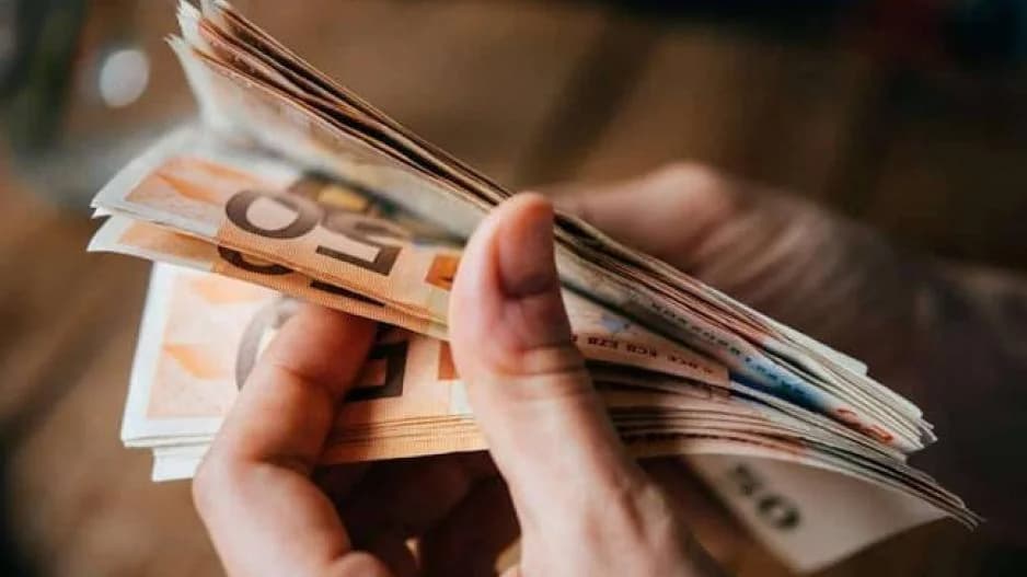 Zypern: Durchschnittsgehalt 2024 beträgt 2.483 €, ein Plus von 5,1%