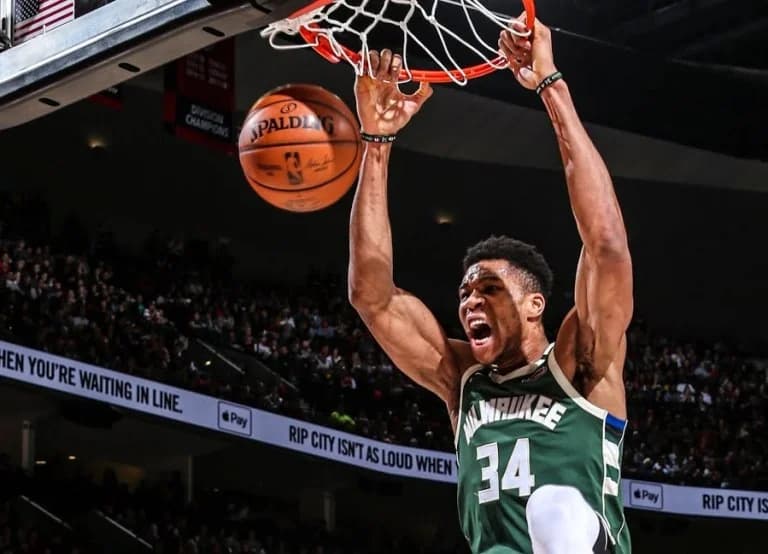 NBA: Bleacher Report Top 100 – Η θέση του Γιάννη Αντετοκούνμπο, έκπληξη με Ντουράντ