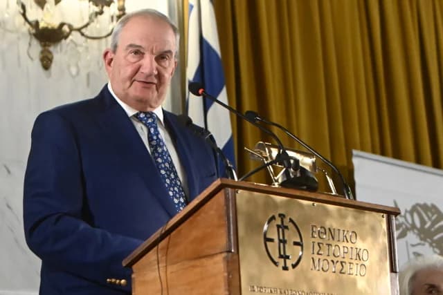 ק. קרמנליס: משבר מוסדי וחוסר ודאות פוליטית