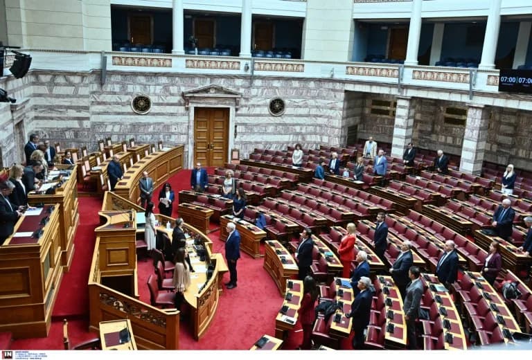 Парламент: Обсуждение внешней политики