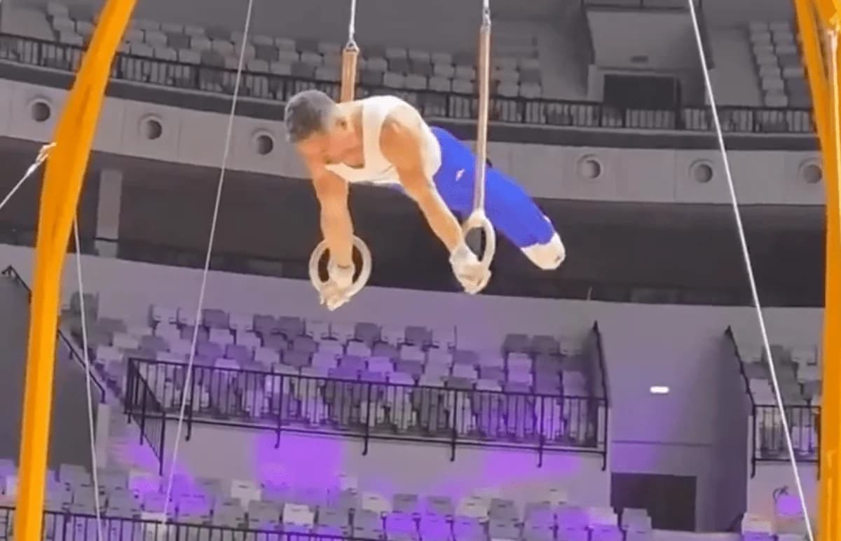 Petrounias: Training vor der Weltmeisterschaft in Jakarta