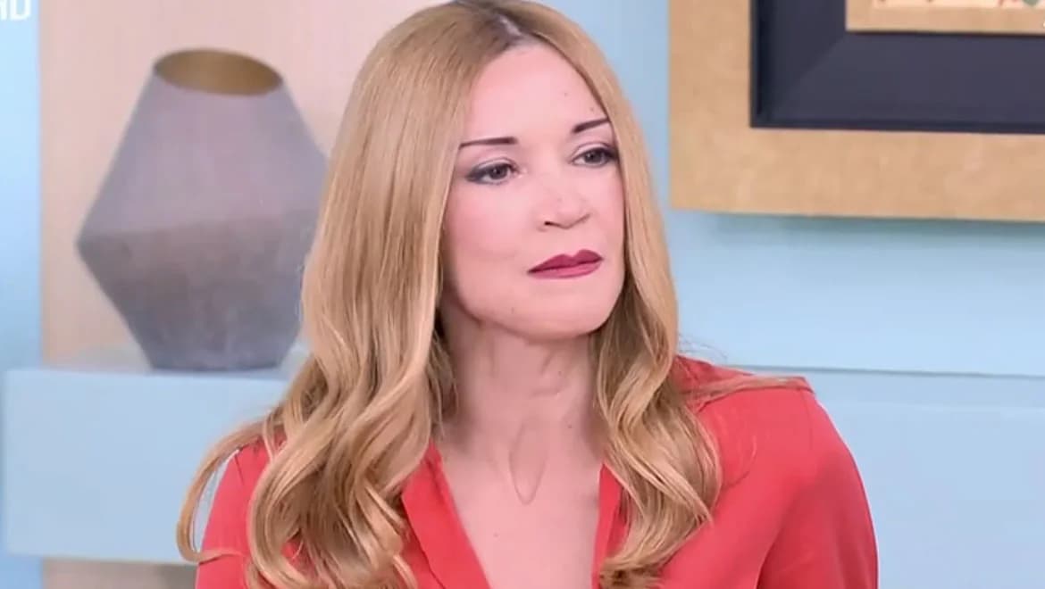 Ιωάννα Παππά: Γιατί δεν σκέφτεται δεύτερο παιδί – Οι στιγμές με τον γιο της στο σχολείο