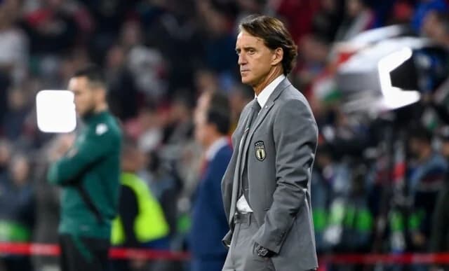Roberto Mancini, candidato para el Nottingham Forest