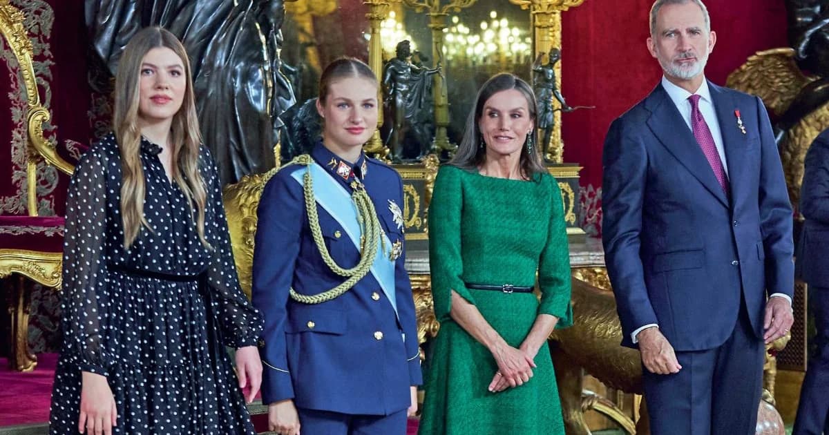 Königin Letizia: In Carolina Herrera zum spanischen Nationalfeiertag