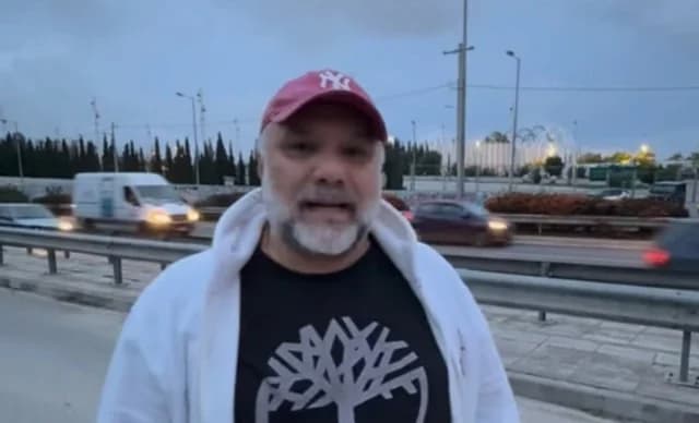G. Arnaoutoglou: Indignado por la imagen frente al Estadio Olímpico
