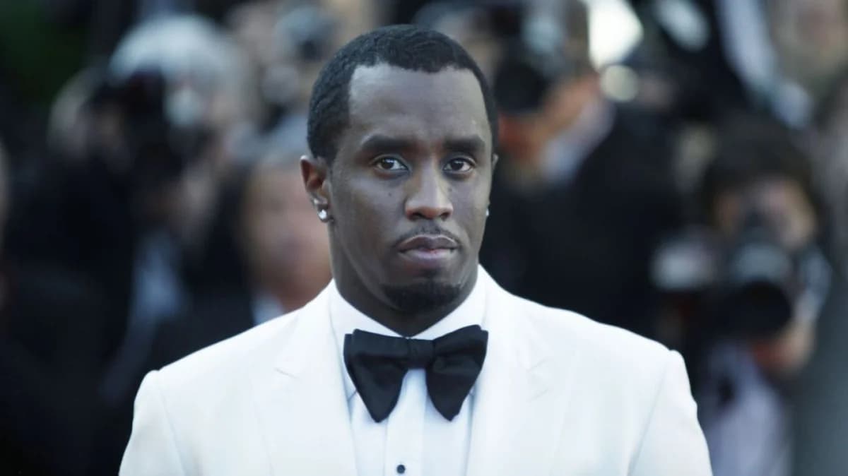 Φόβοι για τον Diddy στη φυλακή: «Ξύπνησε με μαχαίρι στον λαιμό»
