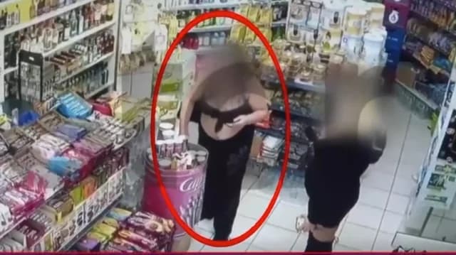 Γκάζι: Θάνατος 16χρονης μετά από έξοδο - Τι λένε οι φίλοι της