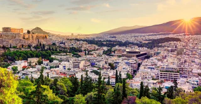 Ήπια αύξηση στις τιμές ακινήτων το 2024 – Τα «αγκάθια» της κτηματαγοράς
