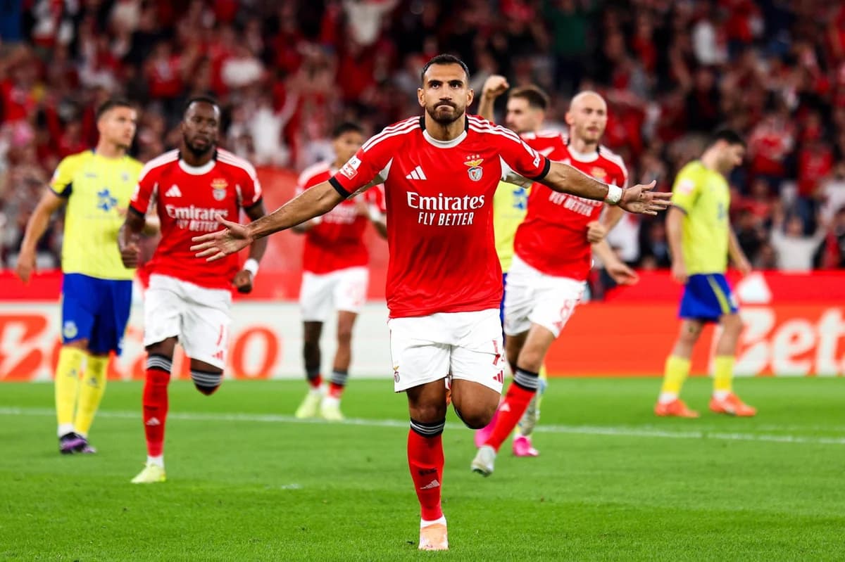 Benfica demontiert Arouca mit Pavlidis-Hattrick