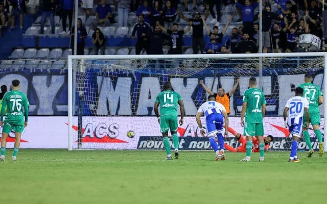 Anorthosis und Aris teilen sich Punkte beim 1:1-Unentschieden