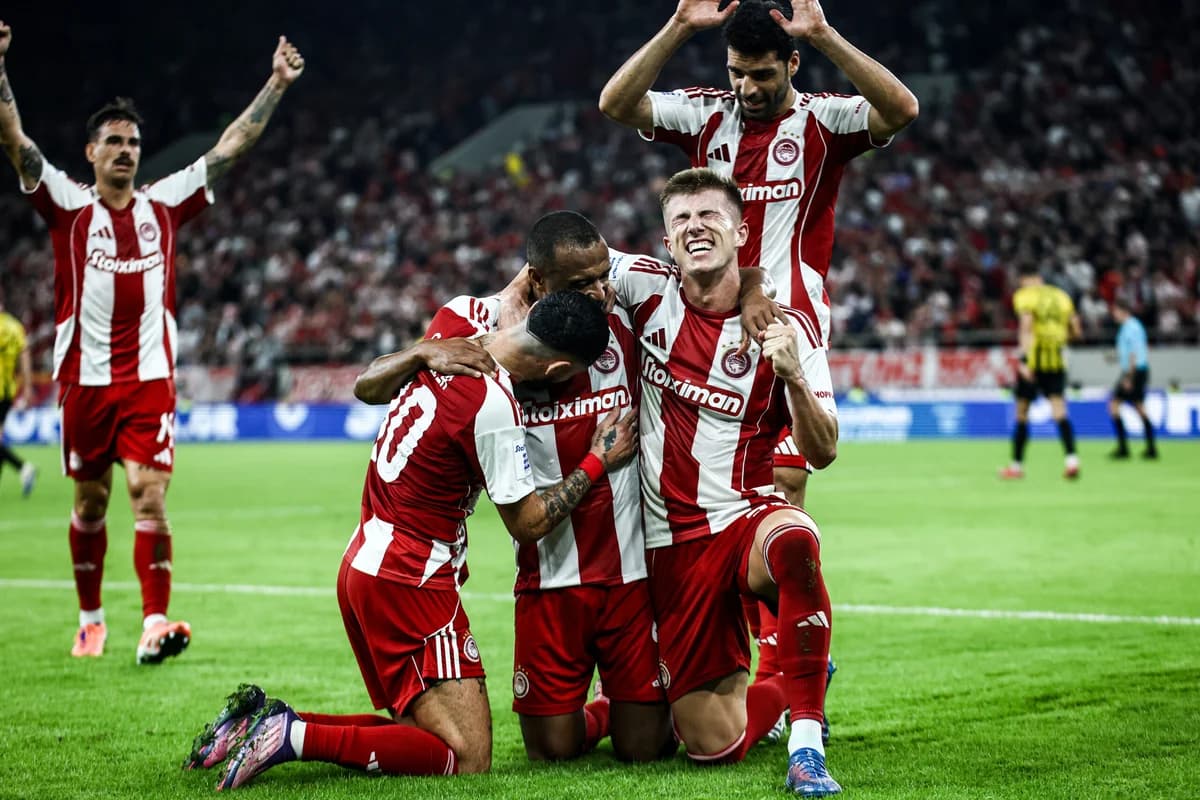 Olympiacos Dominates AEK 2-0 with El Kaabi and Taremi