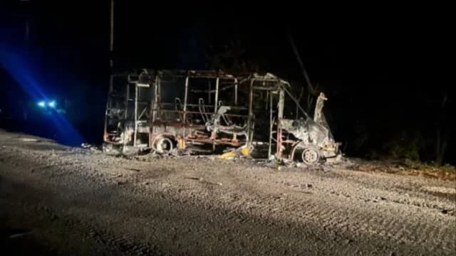 Ρωσικό drone έπληξε λεωφορείο στην Ουκρανία: Ένας νεκρός, 13 τραυματίες