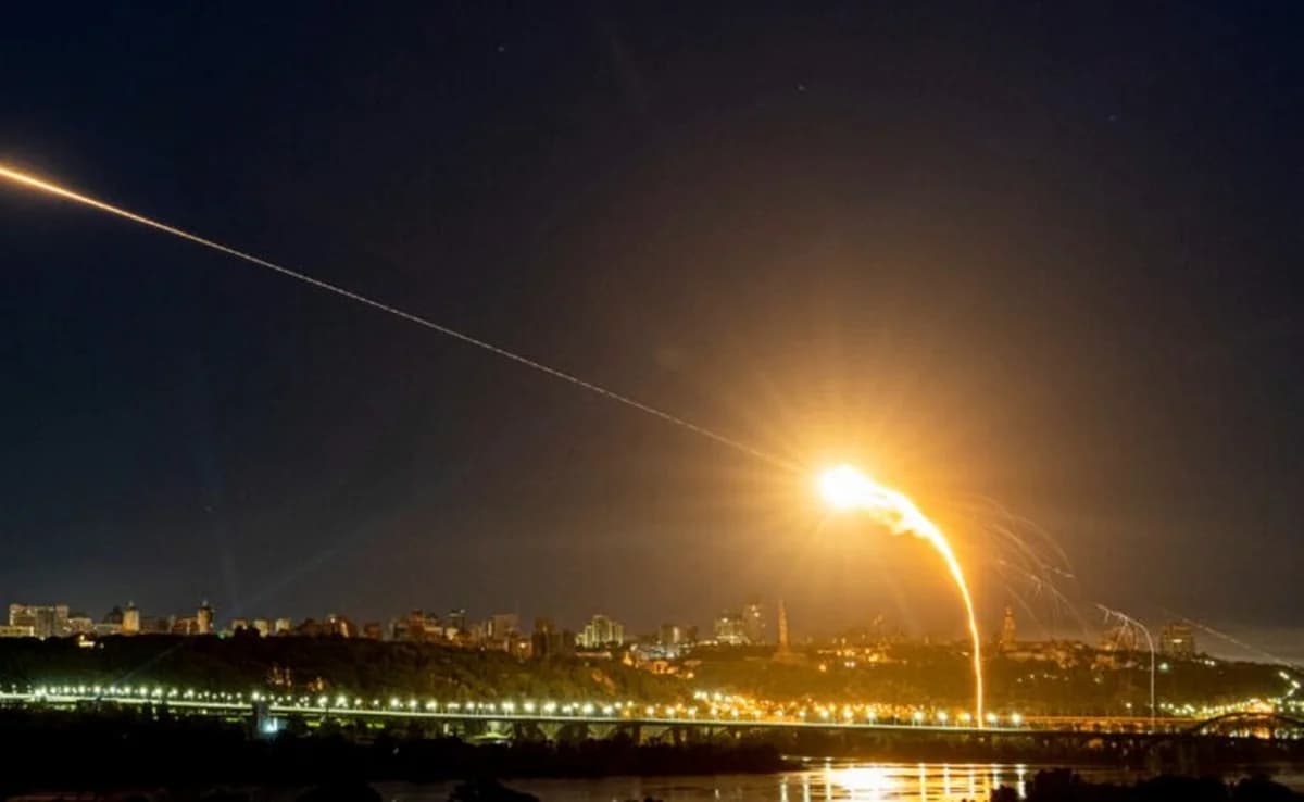 Ukrainischer Drohnenangriff lähmt Moskauer Flughäfen