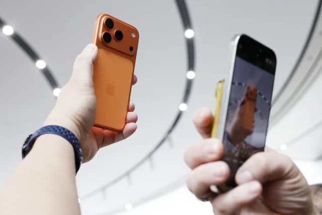 Η Apple ξεπέρασε τα 4 τρισ. δολάρια σε αξία