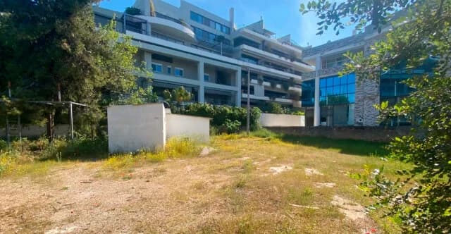 Glyfada Seaside: Новая жизнь для элитного участка в Глифаде