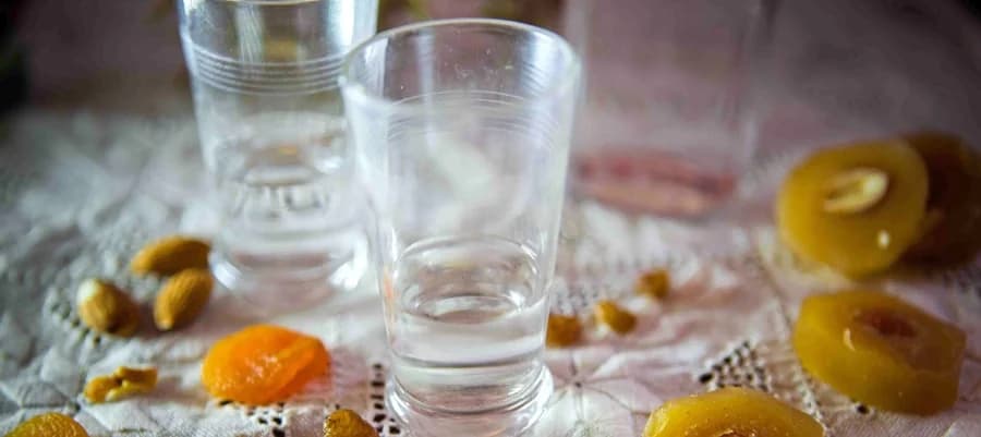 Кипр: Чуть не утонул на фестивале Зивания – Волонтёр спас