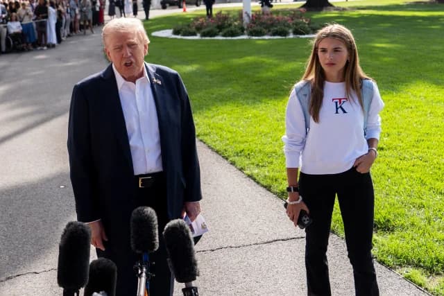 Внучка Дональда Трампа Кай дебютирует на турнире по гольфу