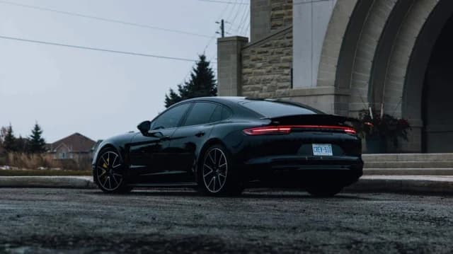 Κίνα: Γυμναστήριο χαρίζει Porsche για απώλεια 50 κιλών