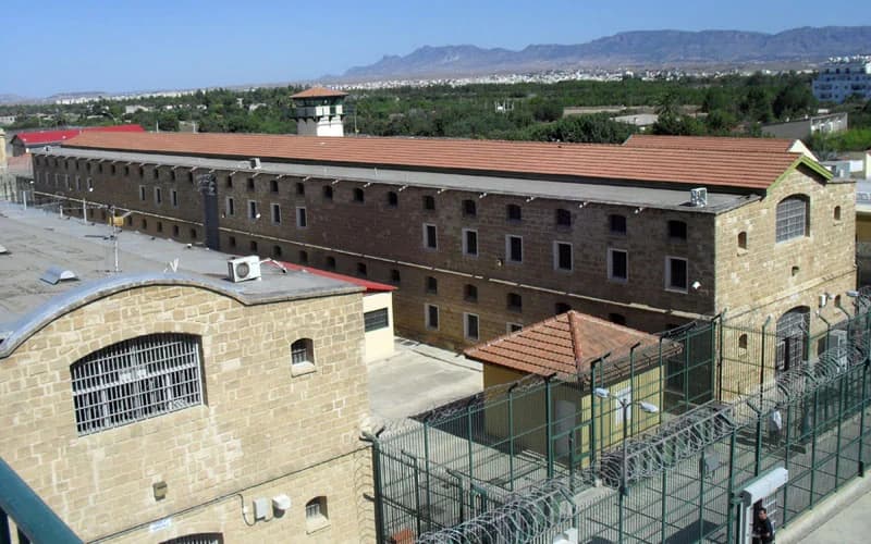 Mobile Phones Banned in Cyprus Prisons with New System