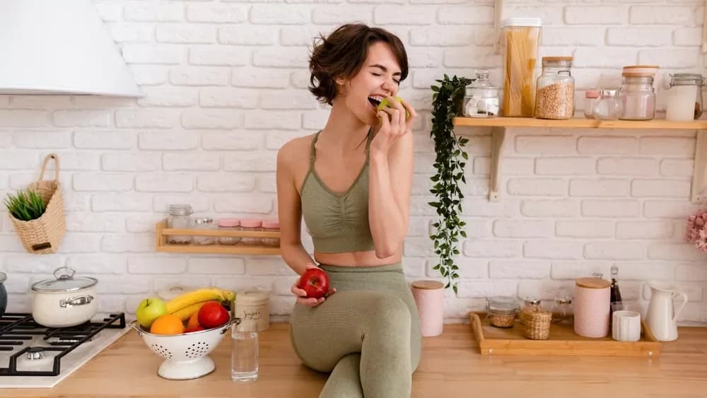 Apple: An Ally for Blood Sugar, Cholesterol, and Weight Loss