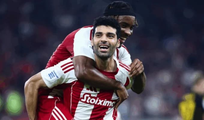 Olympiacos besiegt Aris mit 2:1 in der Super League
