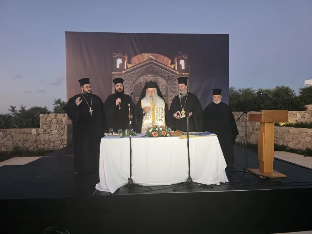 Открытие отреставрированной площади церкви Святого Георгия в Пейе