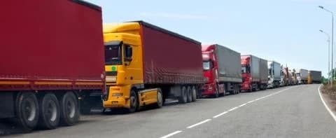 POVEK exige votación inmediata de ley para abordar ilegalidad en el transporte