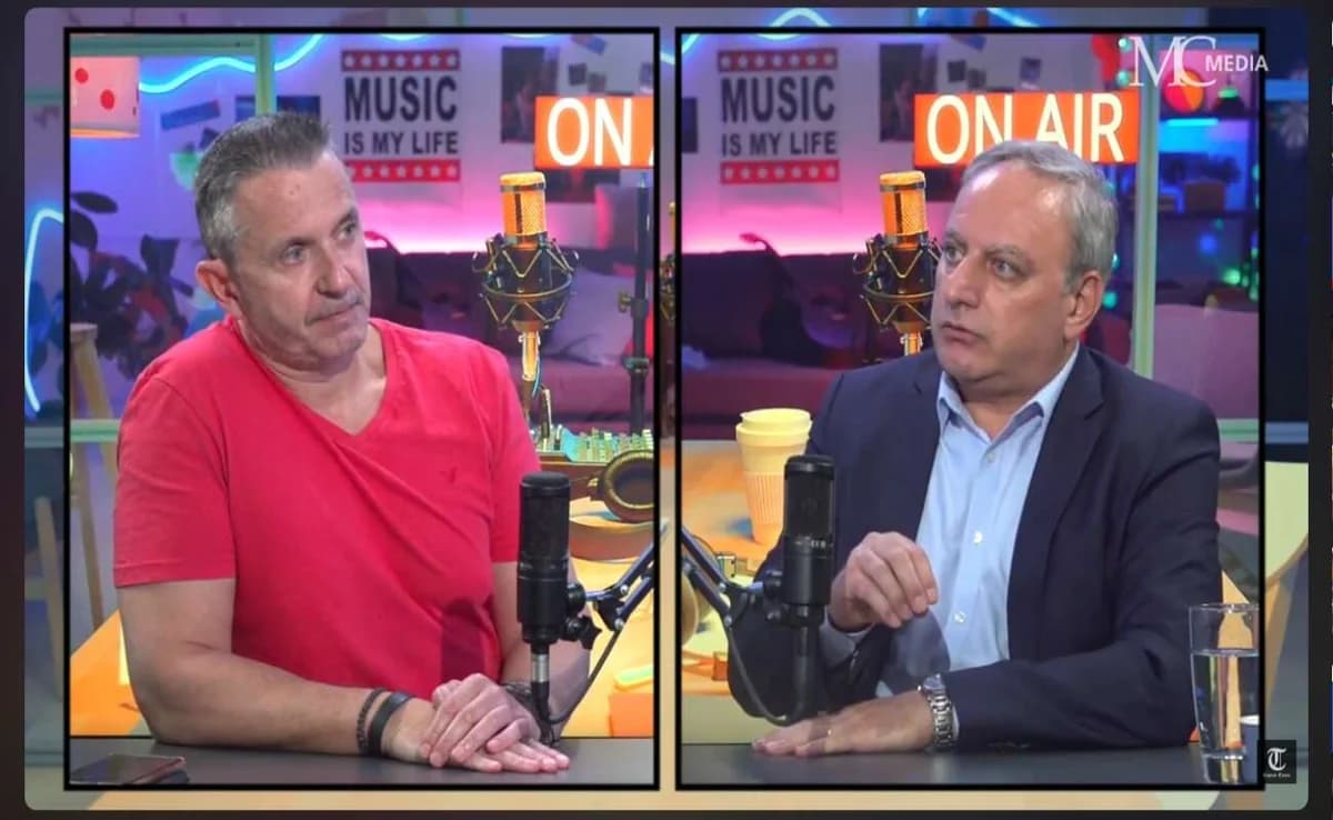 Stéfanos Stefanou: El presente y futuro de AKEL