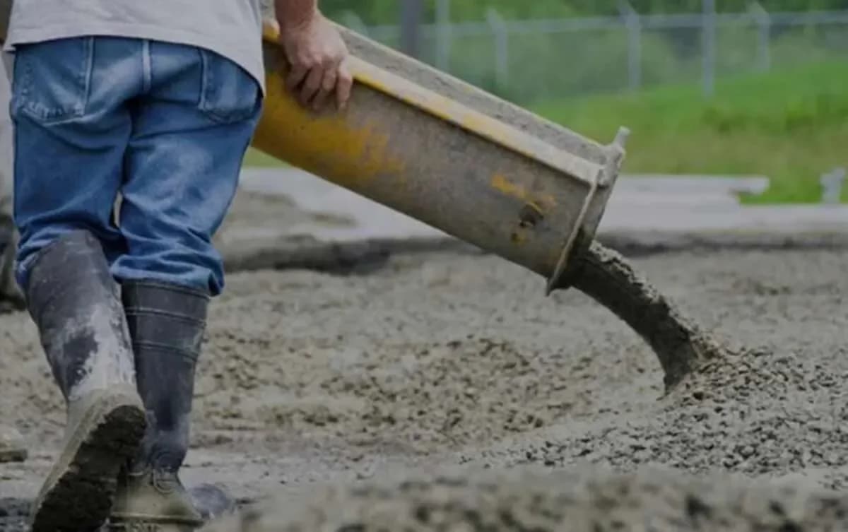 Multa de 1,94 millones de euros a empresas de hormigón por la Autoridad de la Competencia