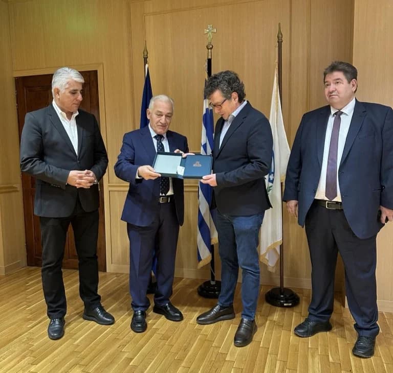 משלחת של KEDE מבקרת בעיריית אורסטיאדה