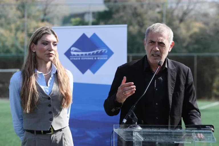 Ολική ανακατασκευή γηπέδου ποδοσφαίρου στο ΣΕΦ