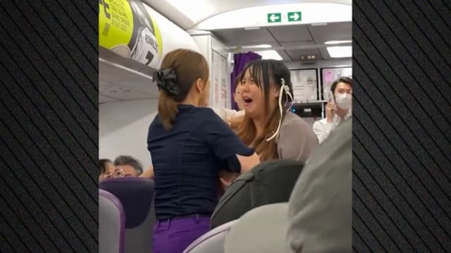 תקרית בטיסה בווייטנאם: אישה הורדה מהמטוס עקב ויכוח