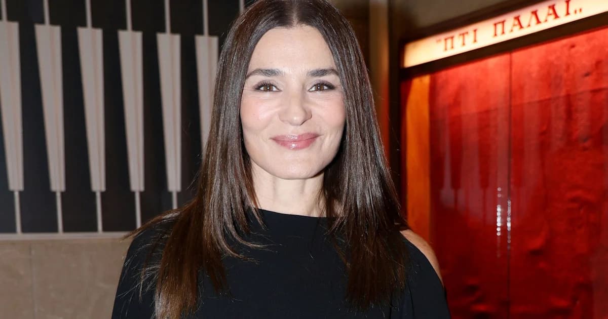 Maria Nafpliotou: Impresionante aparición en los Premios de Teatro