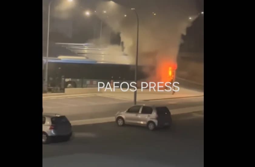 Πάφος: Εμπειρογνώμονας από το εξωτερικό για την πυρκαγιά σε λεωφορείο