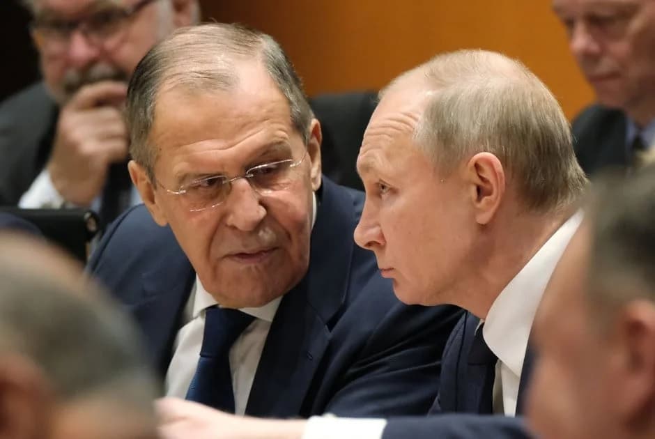 Кремль опровергает раскол между Путиным и Лавровым, призывает к уважению интересов Лукойла