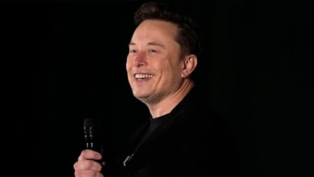 Elon Musk: ¿Qué podría comprar con 1 billón de dólares?