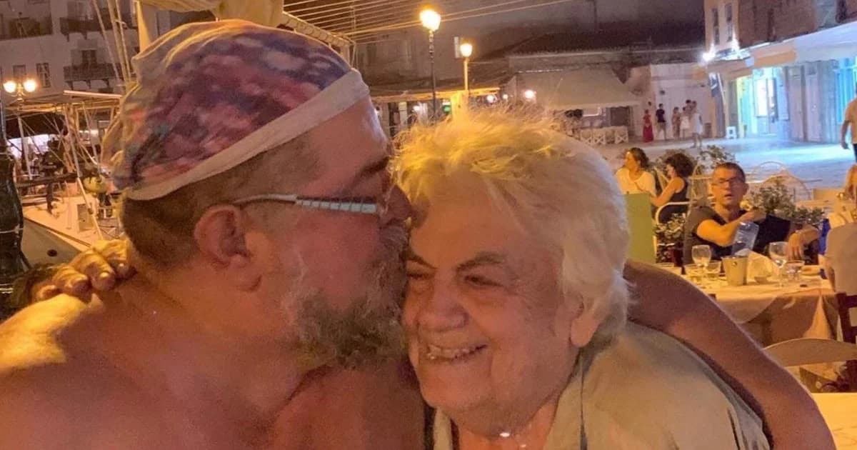 סטמטיס קראונקיס: פרידה מרגשת מניקוס סטפנו