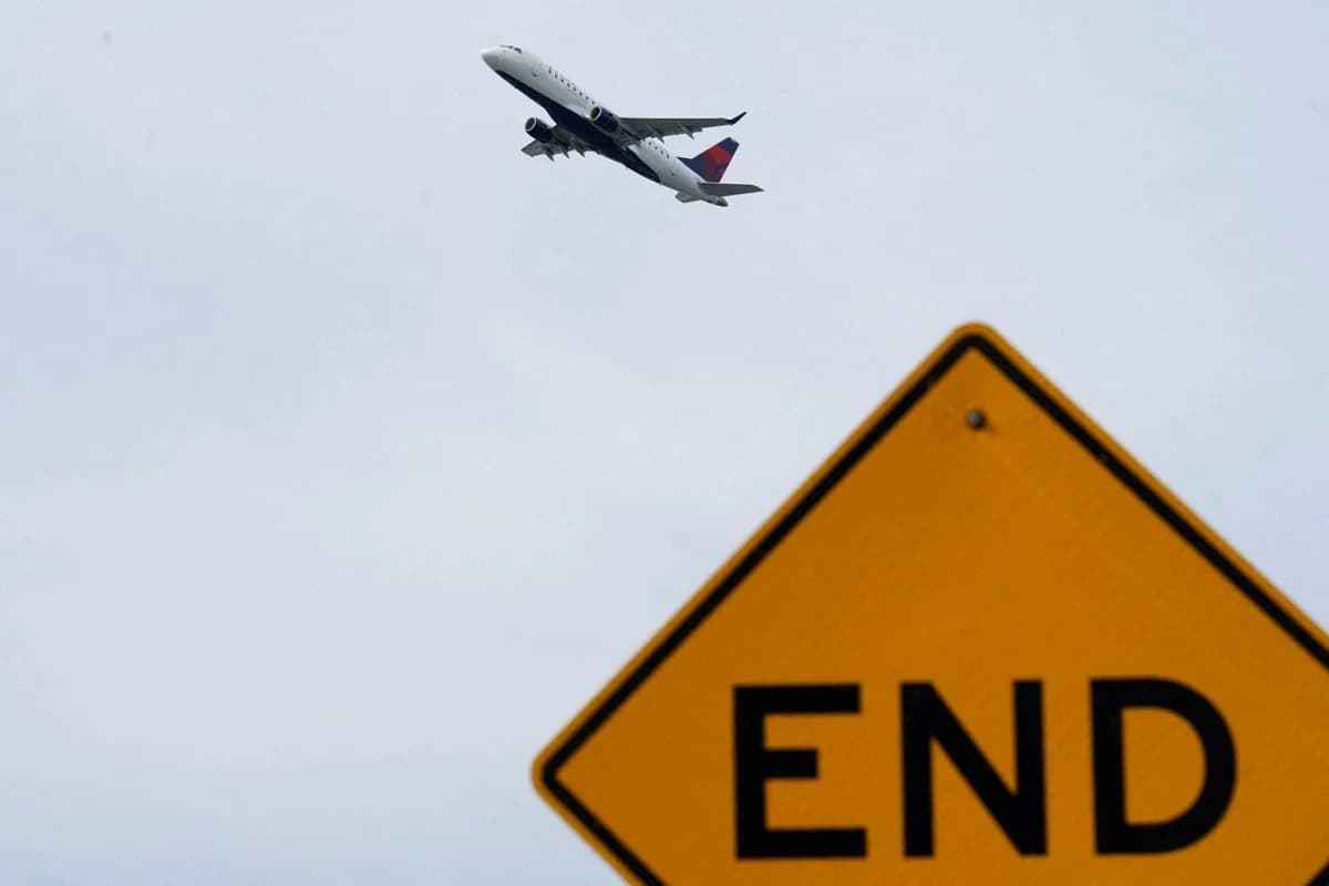 EE.UU.: Tráfico aéreo interrumpido por el cierre del gobierno